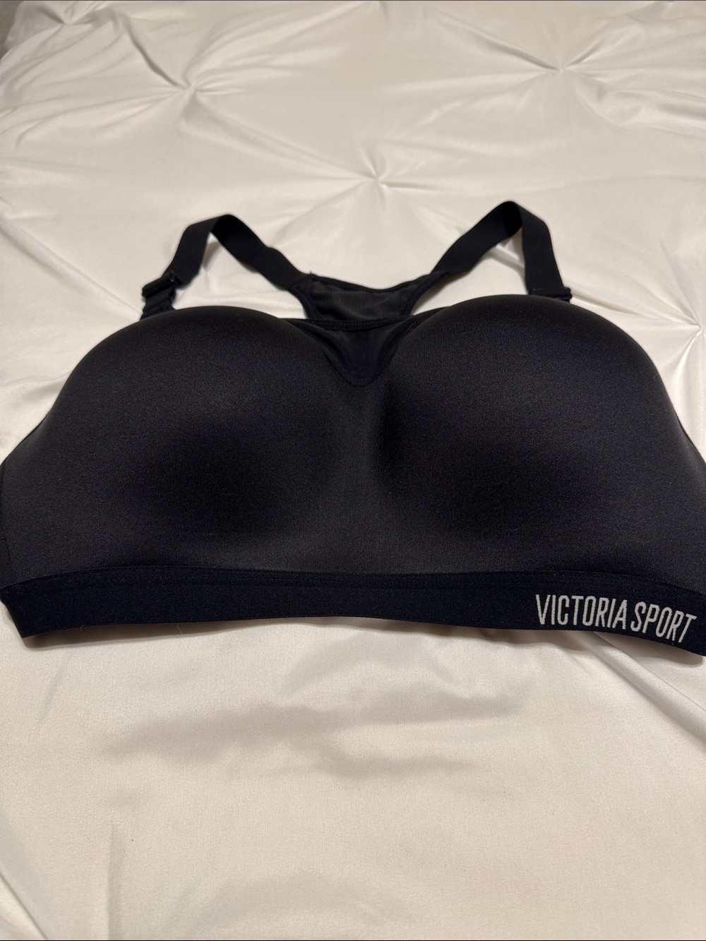 Victoria Sport Black Seamless Molded-Cup Sports Bra